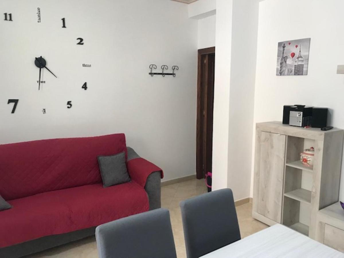 Appartamento 60 Mq A 800 Mt Dalla Spiaggia Capaci Bagian luar foto